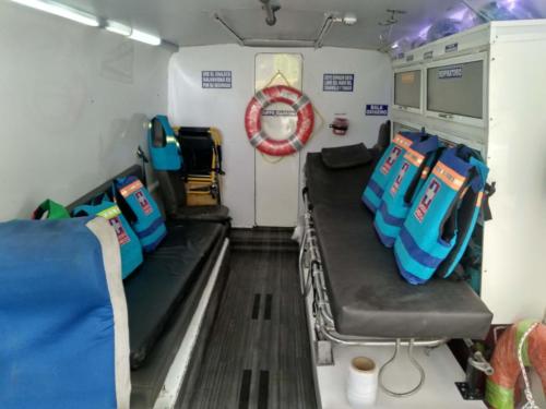Bote Ambulancia interior